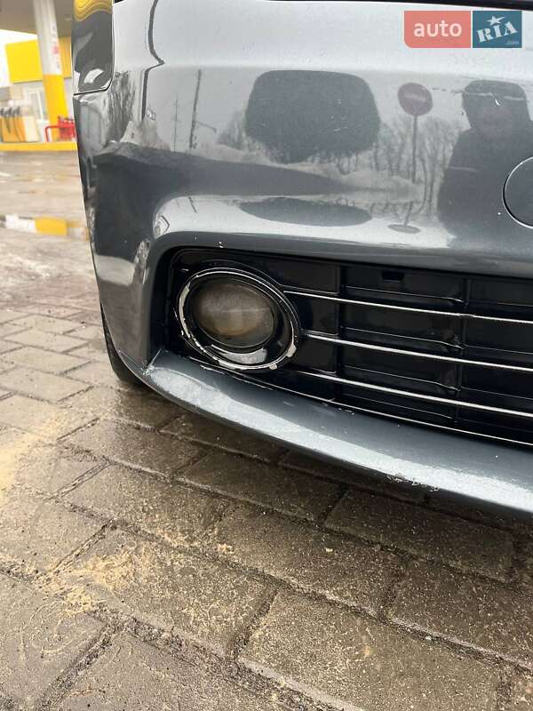 Седан Audi A4 2010 в Смеле