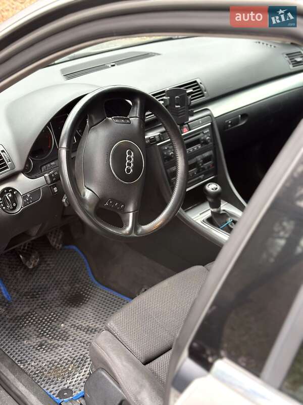 Універсал Audi A4 2002 в Києві