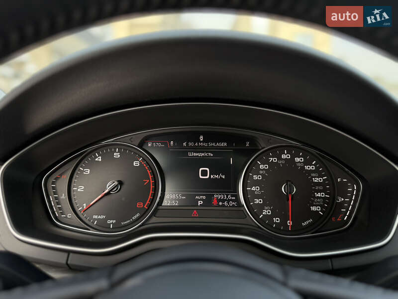 Седан Audi A4 2019 в Львове