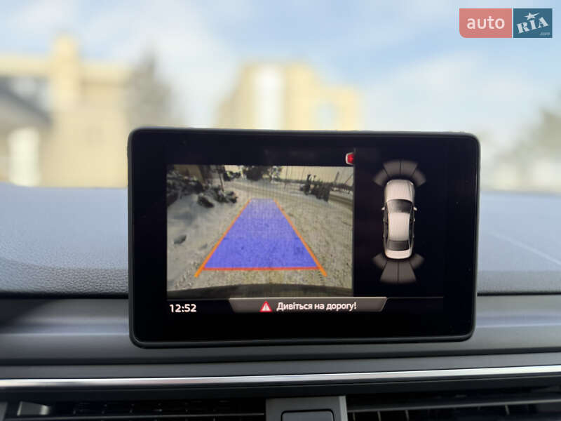 Седан Audi A4 2019 в Львове