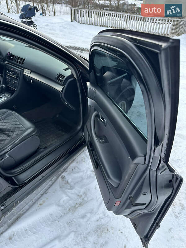 Седан Audi A4 2004 в Білогір'ї фото 12 Седан Audi A4 2004 в Білогір'ї