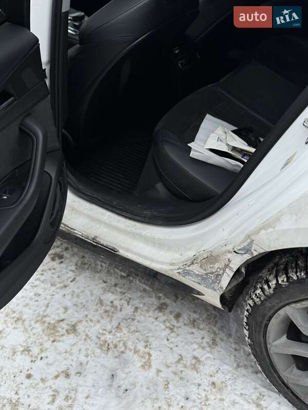 Универсал Audi A4 2019 в Житомире