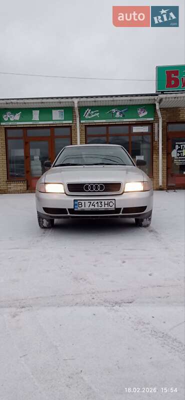 Седан Audi A4 1994 в Кременчуге