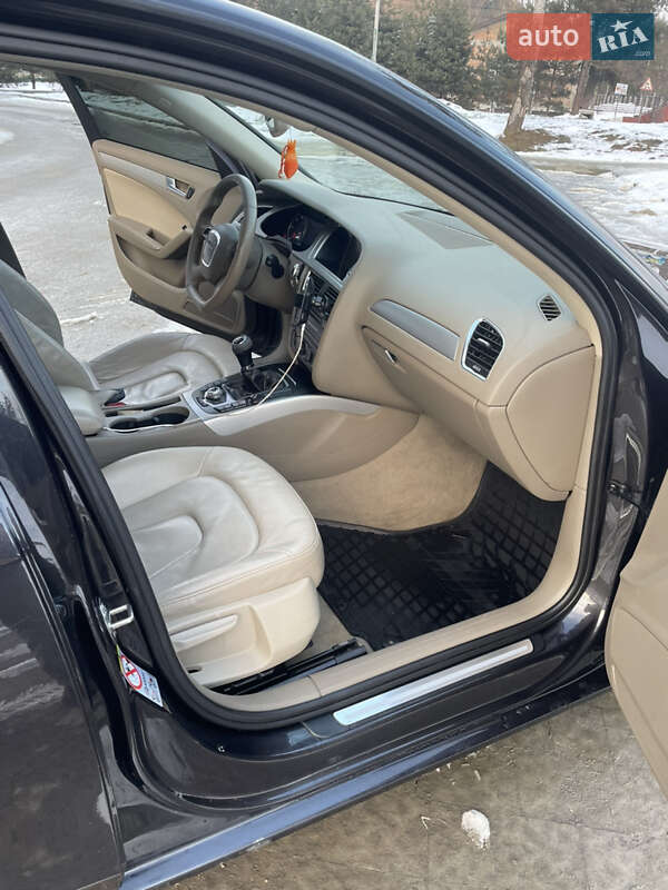 Универсал Audi A4 2010 в Новояворовске фото 16 Универсал Audi A4 2010 в Новояворовске