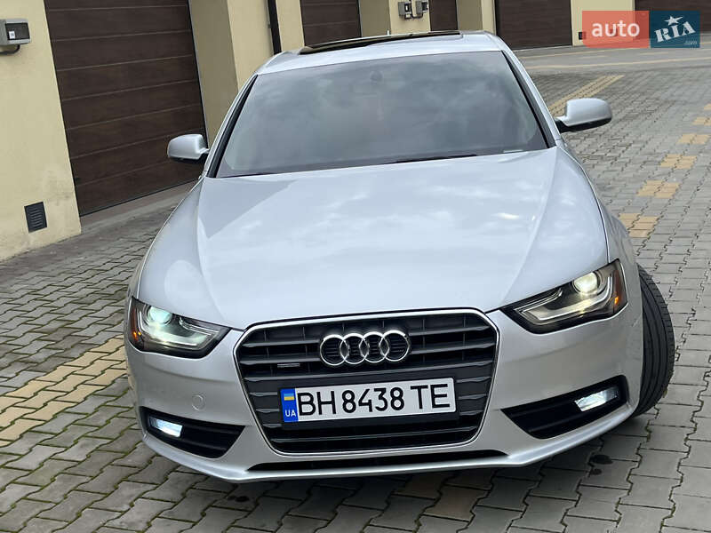 Седан Audi A4 2013 в Ізмаїлі