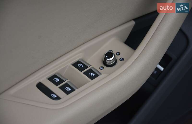 Седан Audi A4 2018 в Киеве фото 19 Седан Audi A4 2018 в Киеве
