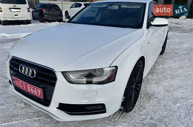 Седан Audi A4 2015 в Луцьку