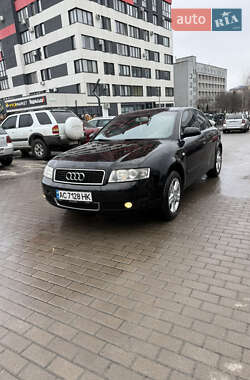 Седан Audi A4 2004 в Ровно