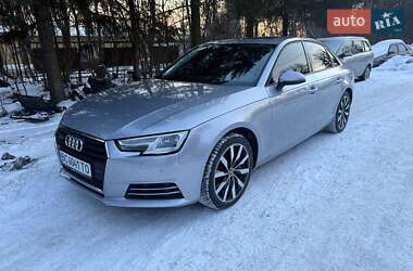 Седан Audi A4 2015 в Львові
