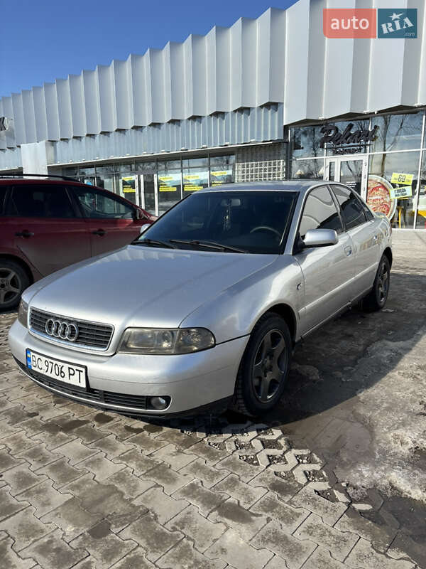 Audi A4 2001
