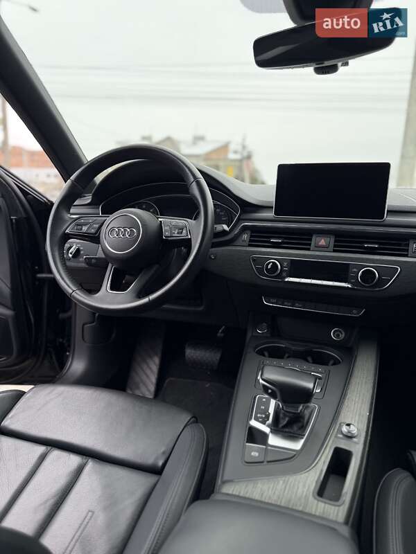 Седан Audi A4 2016 в Черновцах