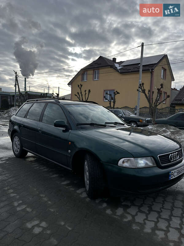 Універсал Audi A4 1996 в Львові фото 3 Універсал Audi A4 1996 в Львові