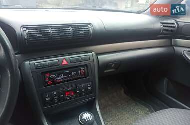 Седан Audi A4 1999 в Запорожье