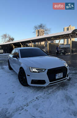Седан Audi A4 2018 в Днепре
