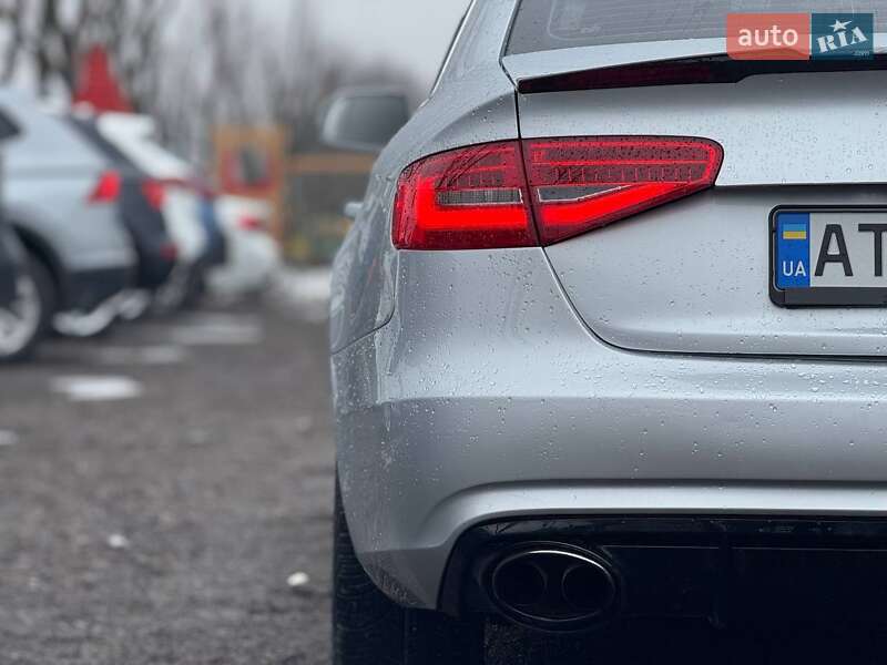 Седан Audi A4 2012 в Львове фото 5 Седан Audi A4 2012 в Львове