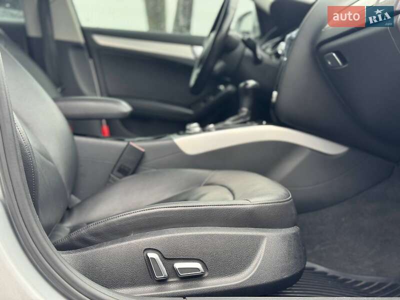 Седан Audi A4 2012 в Львове фото 31 Седан Audi A4 2012 в Львове