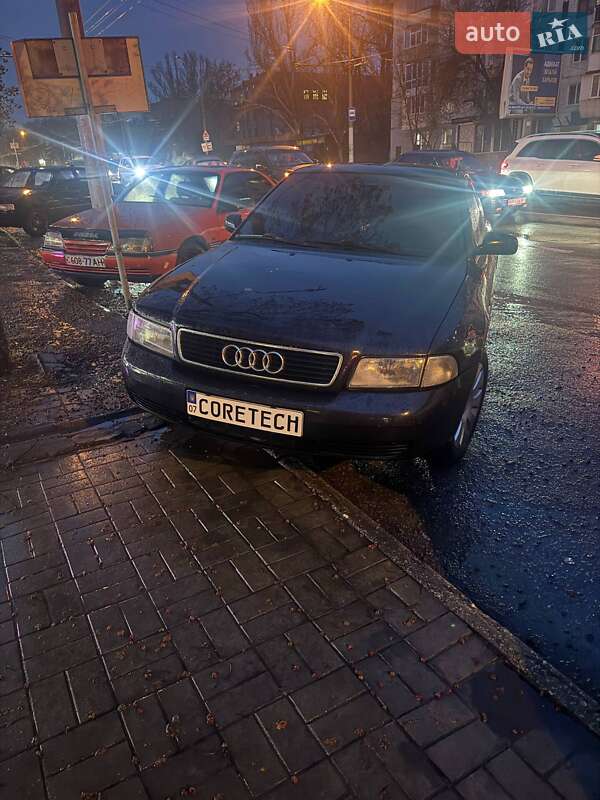 Седан Audi A4 1997 в Запорожье фото 2 Седан Audi A4 1997 в Запорожье