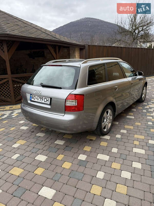 Універсал Audi A4 2004 в Тячеві