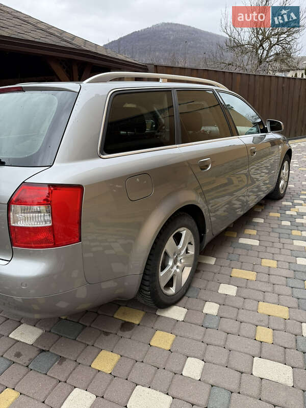 Універсал Audi A4 2004 в Тячеві