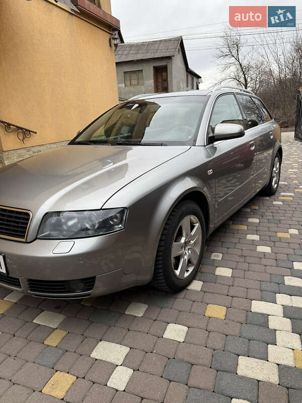 Универсал Audi A4 2004 в Тячеве