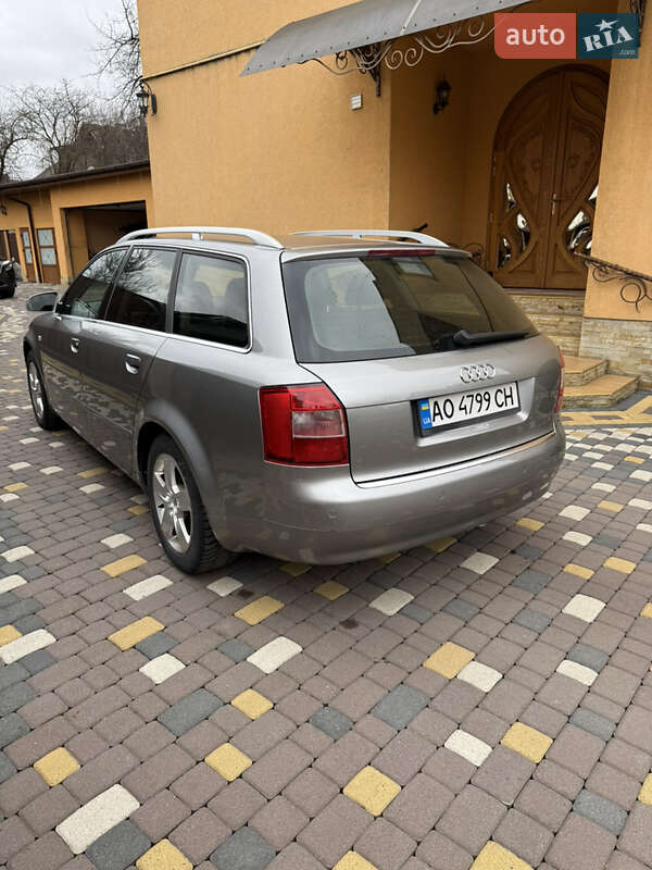 Універсал Audi A4 2004 в Тячеві