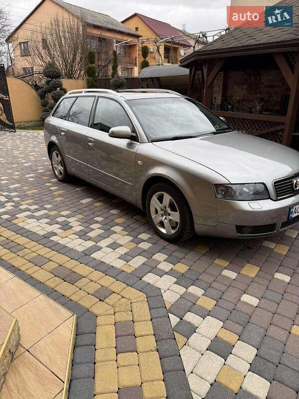 Універсал Audi A4 2004 в Тячеві