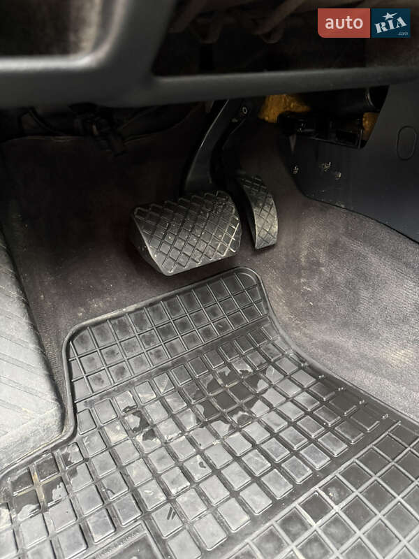 Універсал Audi A4 2004 в Тячеві