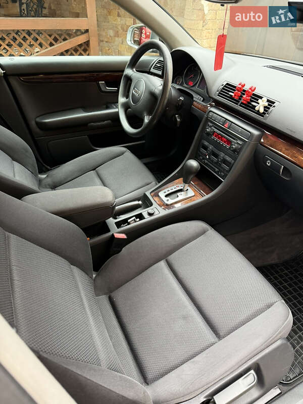 Универсал Audi A4 2004 в Тячеве