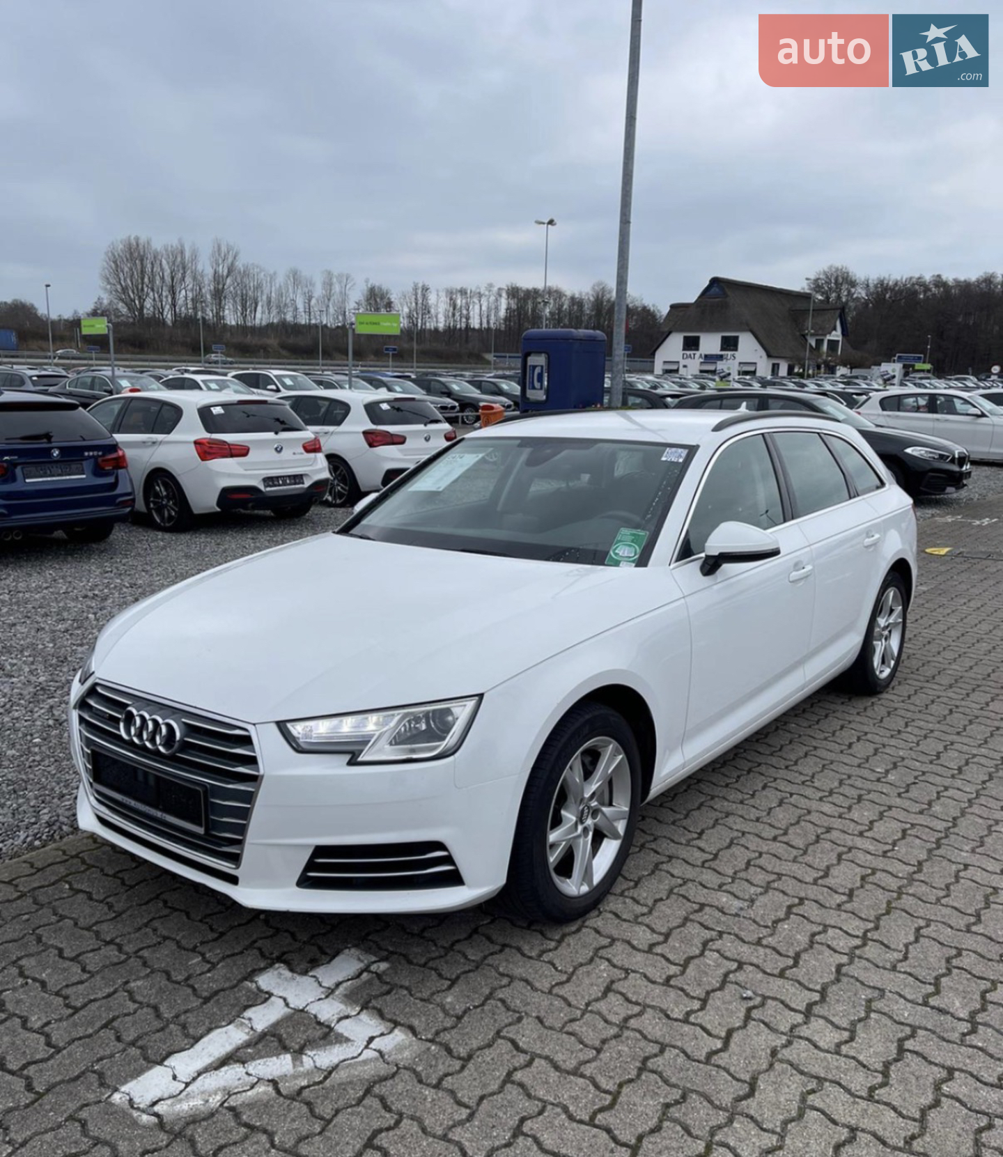 2017 Audi A4 - мініатюра 3