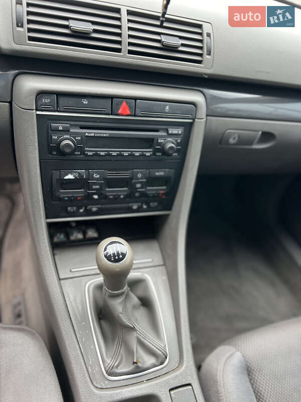 Седан Audi A4 2001 в Львові фото 25 Седан Audi A4 2001 в Львові