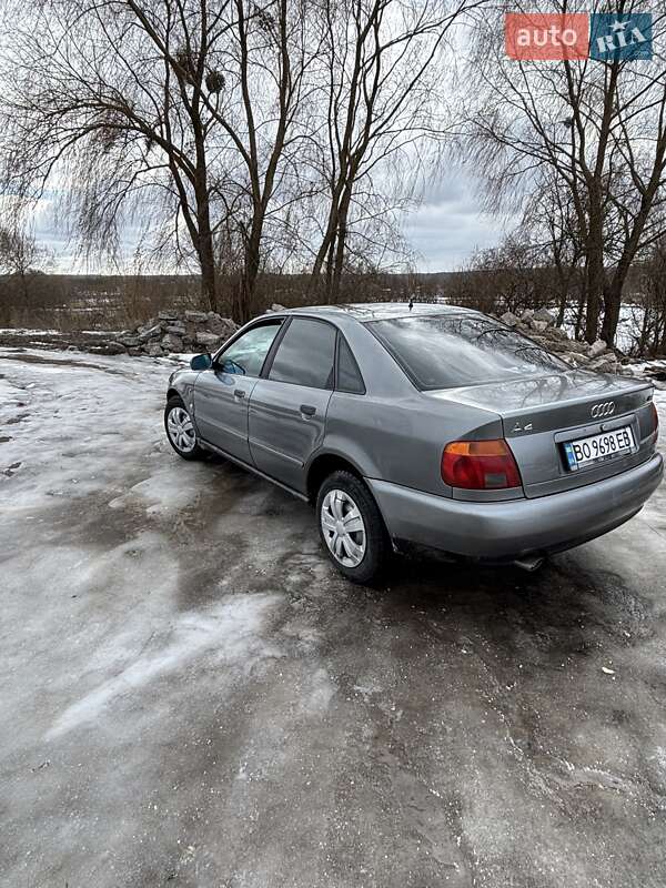 Audi A4 1995 Audi A4 1995