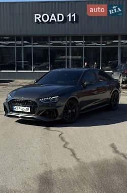 Седан Audi A4 2021 в Днепре