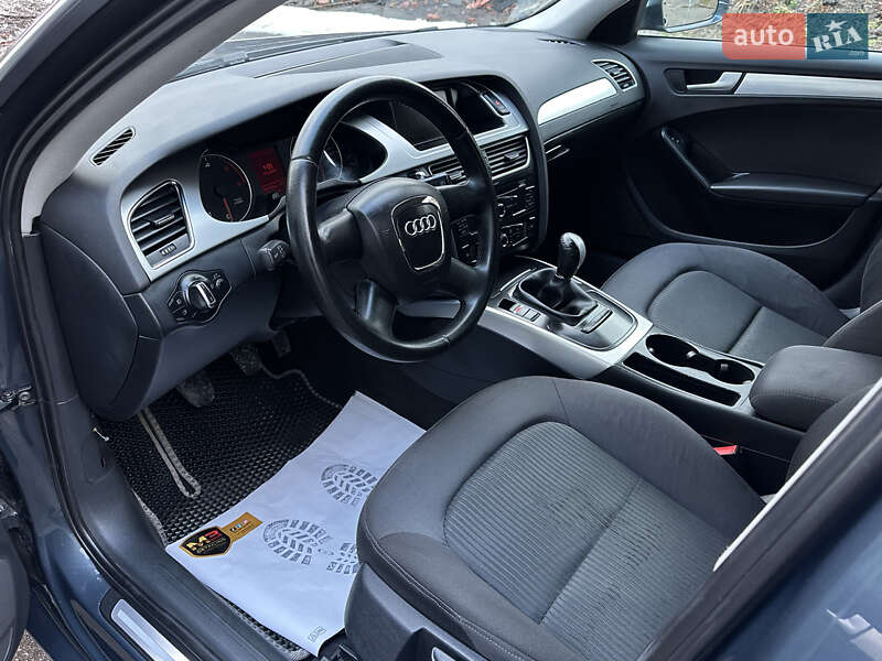 Седан Audi A4 2008 в Дрогобыче