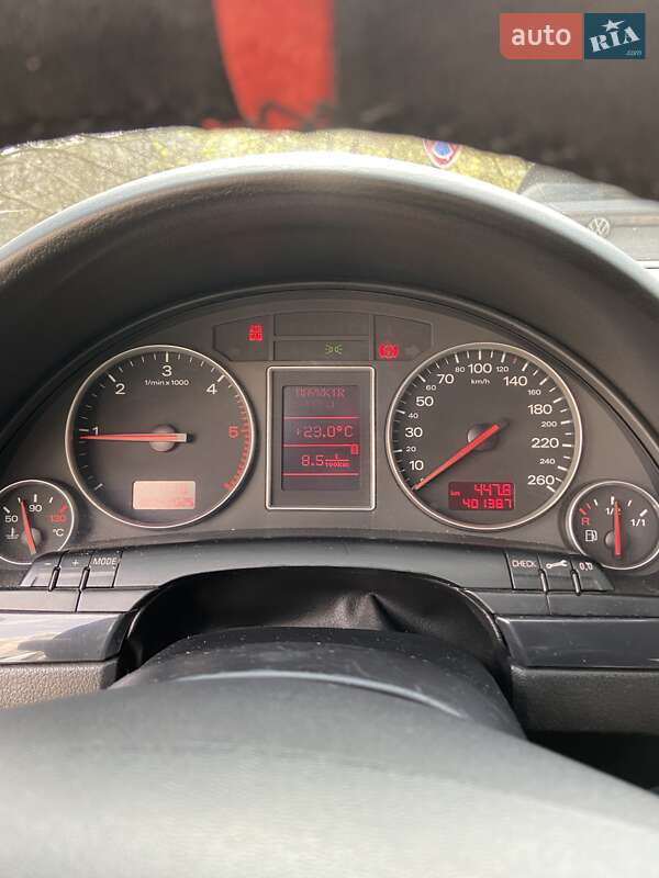 Універсал Audi A4 2002 в Львові фото 13 Універсал Audi A4 2002 в Львові