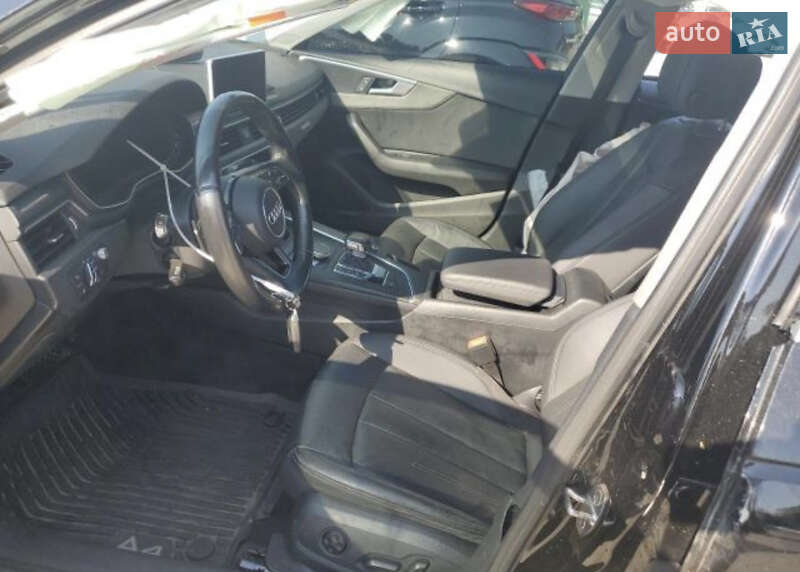 Седан Audi A4 2016 в Львові