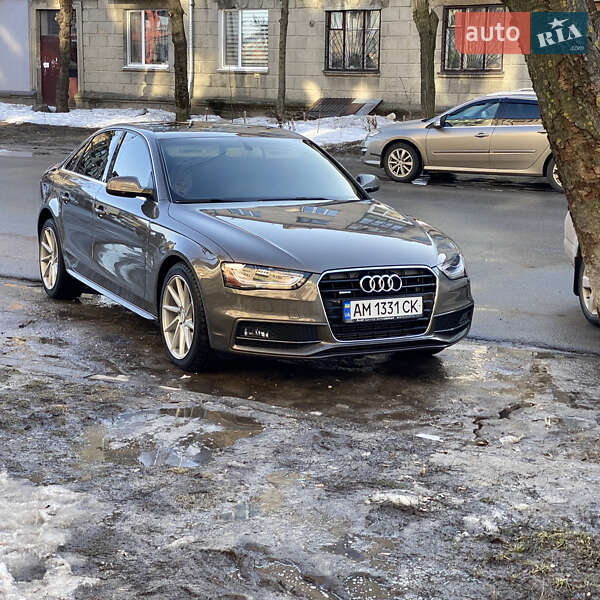 Audi A4 2014