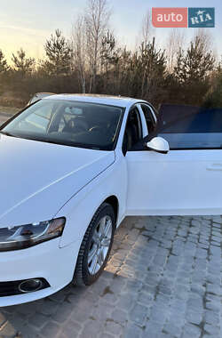 Седан Audi A4 2010 в Николаеве
