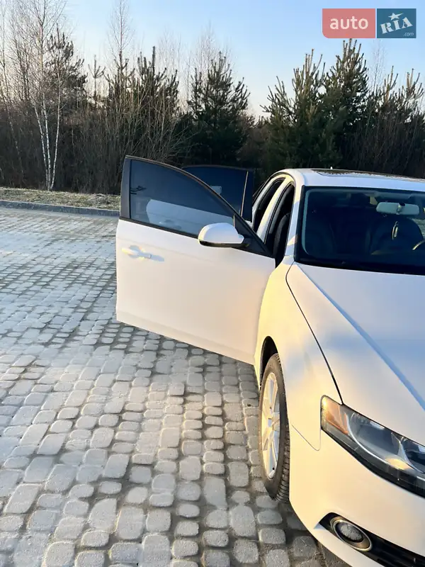 Audi A4 2010 VIN WAUBFAFL5BN030886 фото оголошення 3 з 58