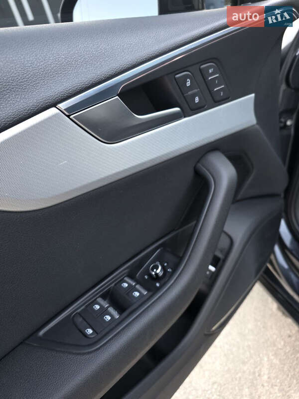 Седан Audi A4 2016 в Харькове