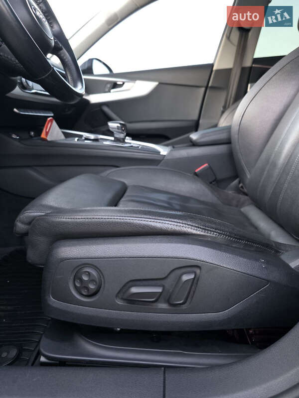 Седан Audi A4 2016 в Харькове