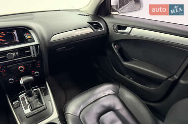 Седан Audi A4 2015 в Одессе