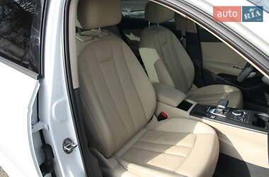 Седан Audi A4 2017 в Киеве