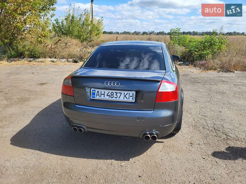 Седан Audi A4 2003 в Одессе