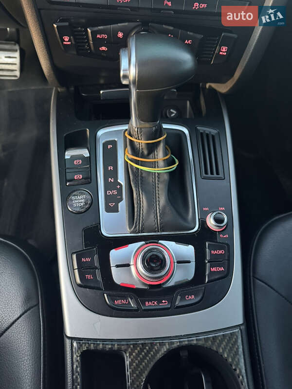 Седан Audi A4 2014 в Одессе