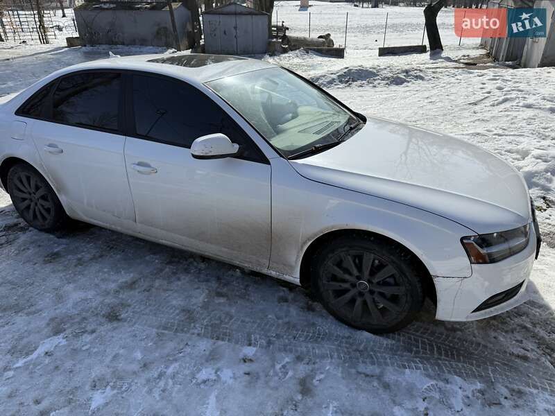 2012 Audi A4, VIN WAUAFAFL9DA173216:plate — фото 1 (autoria)