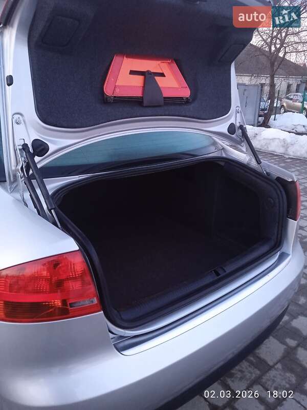 Седан Audi A4 2005 в Красилові