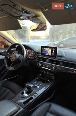Седан Audi A4 2017 в Виноградове