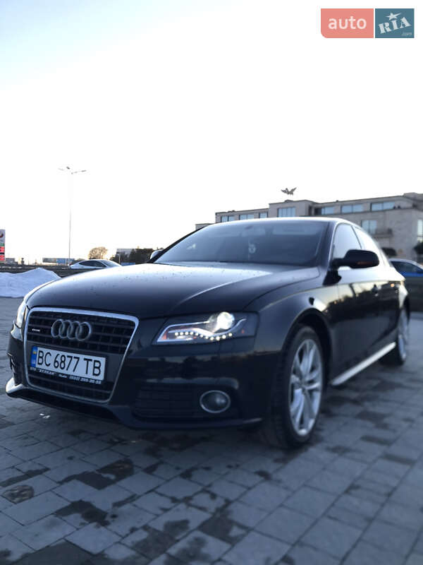 Седан Audi A4 2011 в Львові