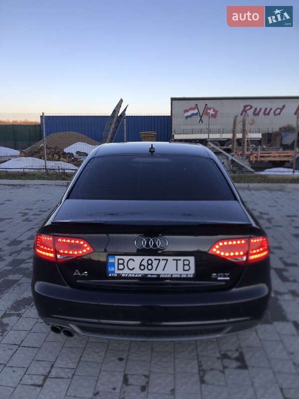 Седан Audi A4 2011 в Львові