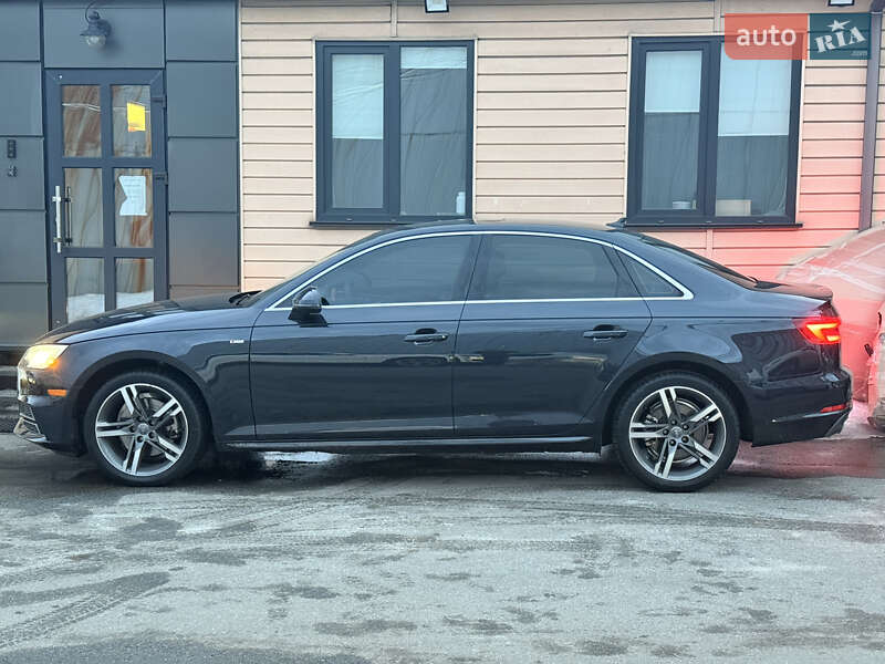 Седан Audi A4 2018 в Киеве